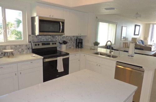 Crescent Beach Condo | Oceanfront Escape: Dive in! Unwind, Relax, and Savor the Breathtaking Views!