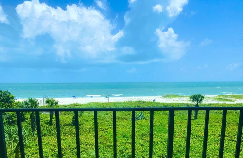 Vero Beach Condo | Oceanfront Fully Renovated Luxury Condo