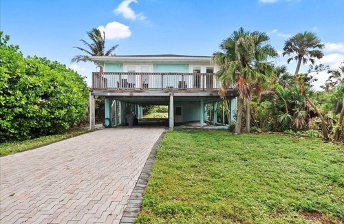North Beach House | Oceanfront Paradise - Vero Beach with Intracoastal Views Too!