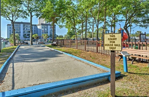 Myrtle Beach Condo | Oceanview 2BR/2BA Condo in Oceanfront 'B' Bldg at Myrtle Beach Resort
