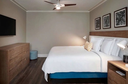 Downtown Myrtle Beach Hotel | Oceanview Suite with Private Balcony & Full Kitchen for a Beachside Retreat