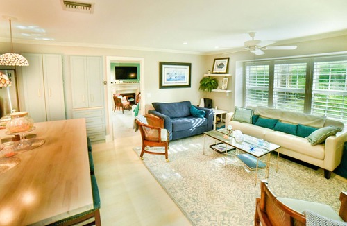Summerplace Cottage | Old Florida Beach Cottage - 6 houses to the private beach
