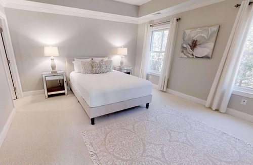 Old Town Bluffton House | Old Town Bluffton Charm-Beautiful Villa on Promenade, Walk to River, Restaurants, Shops & Galleries