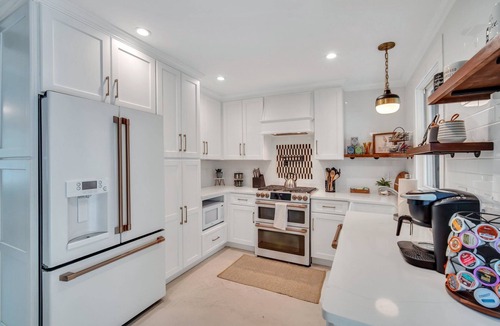 Olde Town House | Old Town + Home & Carriage House + EV Charger