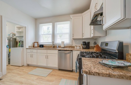 Hampton House | Olde Hampton, right in the center of Hampton Roads 1
