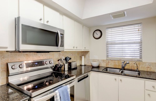 Central Beach Condo | On the Beach in Vero,