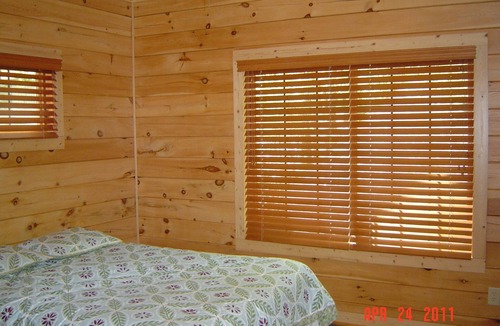 Wiley Cabin | On the Point: Sept.- Nov. incl Thnxgvng Discount! 3+ Nite special! 6 B/R,4.5 Bth