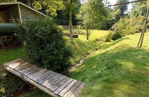 Bryson City Cottage | One bedroom in United States of America, Topton