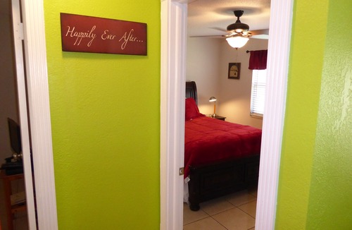 Altamonte Springs House | Orlando Area 3BR/2BA/2Kitchens near city pool, Jacuzzi Disney Universal Daytona