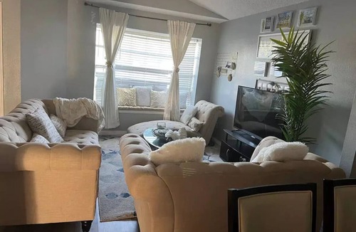 Pine Hills House | Orlando Home - 20 min from all tourists attraction
