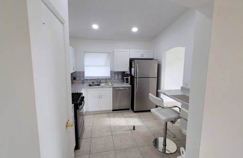 Orlando House | Orlando Home near Parks! Quiet ￼ neighborhood! Nice price!