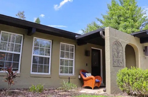 Maitland House | Orlando Tropical Oasis