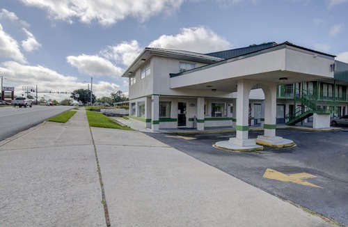 Douglas Hotel | OYO Hotel Douglas GA US-441