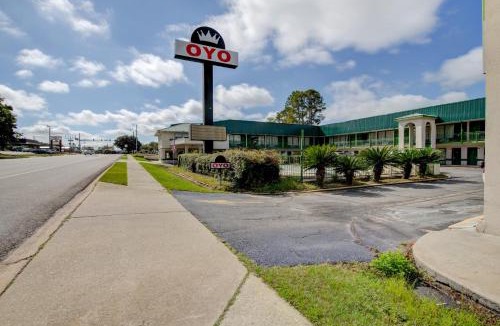 Douglas Hotel | OYO Hotel Douglas GA US-441