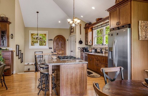 Bryson City House | Panoramic Mountain Retreat Sleeps 10 Hot Tub 4 Fireplaces Waterfalls Nearby