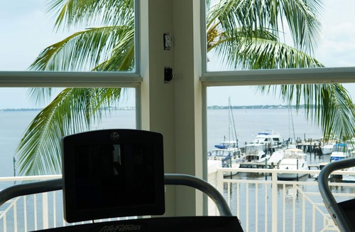 Stuart Condo | Panoramic Views Of The Water From The Condo With Endless Amenities.