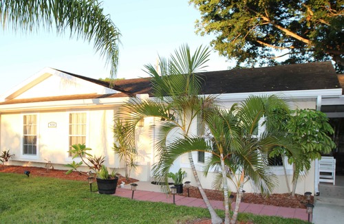 Sebastian Highlands House | Peace and Privacy at Rest-awhile in Sebastian! 10 minutes to beaches!