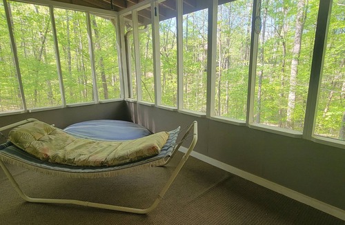 Westminster House | Peaceful 2-bedroom house on Lake Hartwell ^ 20 Miles to Clemson