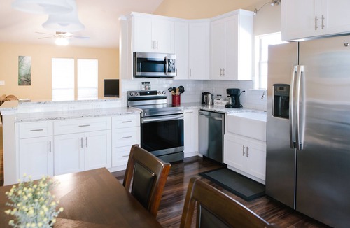 Youngsville House | Peaceful Haven on the Outskirts