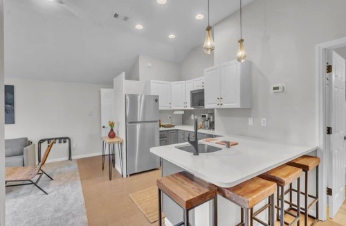 Savannah Apartment | Peaceful Marsh-Front Boho Studio Apartment l Sunset Deck