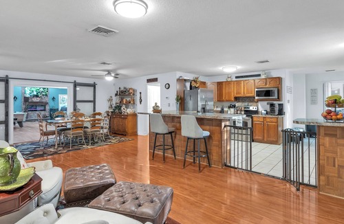 Lake Wales House | Peaceful & modern country house near the attractions and universities.