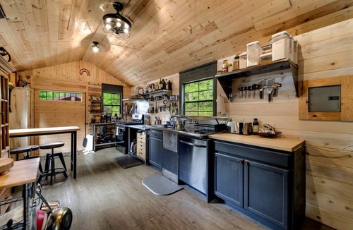 Sylva Cabin | Peaceful Multi-Unit Retreat Offers The Perfect Blend Of Comfort And Nature On A Scenic Ridge Beside The Tuckasegee Sylva North Carolina