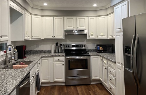 Jacksboro House | Peaceful Norris Lake retreat, yet close to the action -