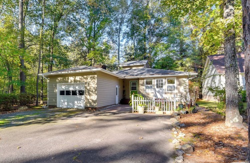 Olivia House | Peaceful Retreat! Carolina Trace Home w/Porch