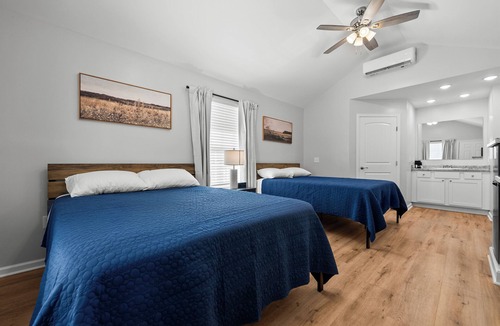 Reidsville Cottage | "Pecan" Cottage Reidsville Georgia