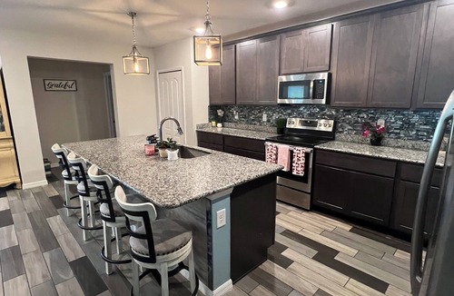 Port Charlotte House | Perfect 4-bedroom house with AC in peaceful Port Charlotte