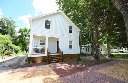 Beaufort House | Perfect 4-bedroom house located outside of the quaint town of Beaufort!