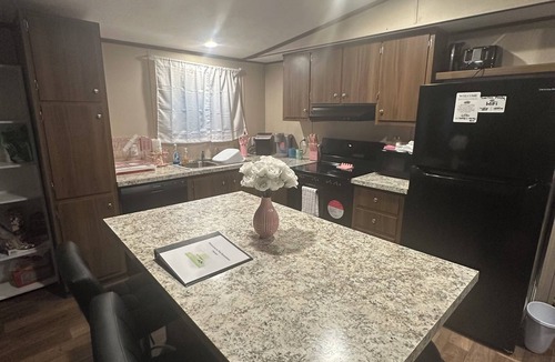 Helena House | Perfect 4-bedroom mobile home with AC in welcoming McRae-Helena