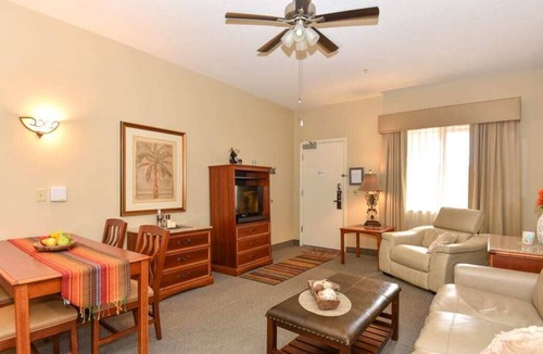 National Gardens Condo | Perfect Bikeweek condo in Destination Daytona