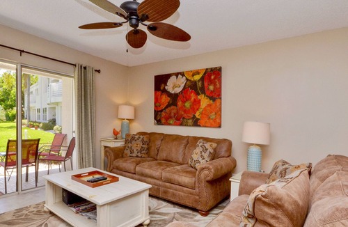 Isla del Sol Condo | Perfect family condo w. serene views, community pool