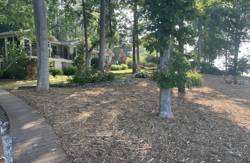Seneca House | Perfect lake property for Clemson Game Day!