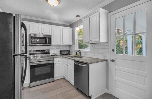 North Raleigh House | Pet-Friendly 4BR | Walk to Greenway | Fenced Yard