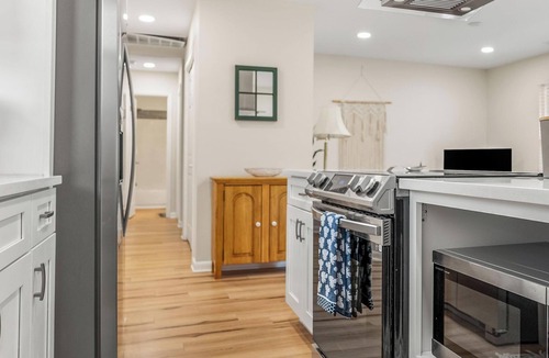 Pigeon Point House | Pet-Friendly Bungalow Near Parris Island, Downtown Waterfront & Parks