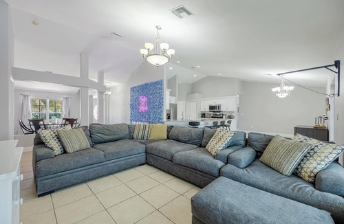 Trafalgar Villa | Pet friendly spacious home for large groups! Pool & jacuzzi, game room!