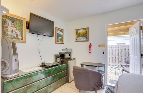 North River Shores Apartment | Pet-Friendly Stuart Studio < 3 Mi to Downtown!