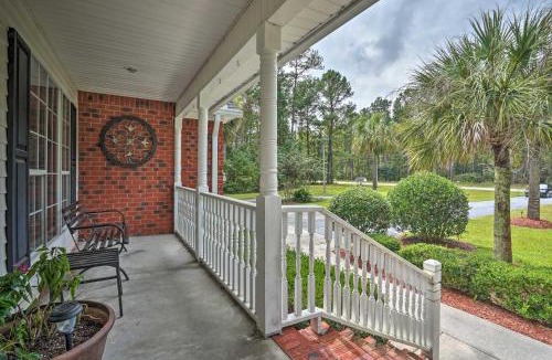 Huger House | Pet-Friendly Suburban Escape w/Deck & Grill!