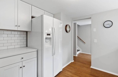 Folly Field Condo | Pet Friendly Folly Field Beach Stones Throw Villa 3 bed 2 & one half bath