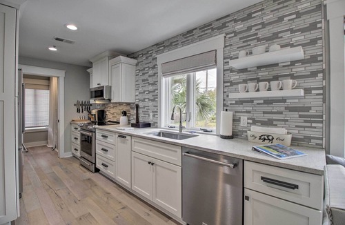 Bluffton Villa | Pet-Friendly Villa w/Balcony in Bluffton!
