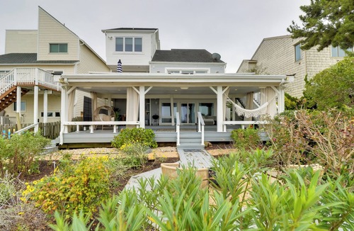 Willoughby Spit House | Pets Welcome: Beachfront Family Retreat in Norfolk