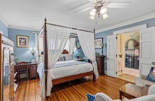 Pettigru Street Historic District Bed & Breakfast | Pettigru Place Bed & Breakfast