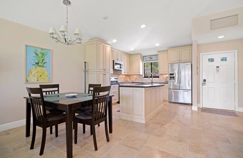 Palm Beach Gardens Cottage | PGA National Escape 2BR/2BA Palm Beach Gardens Golf, Beach, Dining Nearby