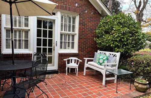 North Augusta House | Picturesque cottage perfect for ANWA/Masters/Ironman/Peachjam