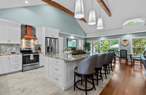 Old Town House | Pine Cone Cottage - Village of Pinehurst