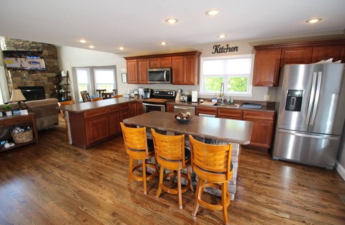 Hidden Springs House | Pinnacle Views. Nearby golf, winery bar & grills. Sleeps 12