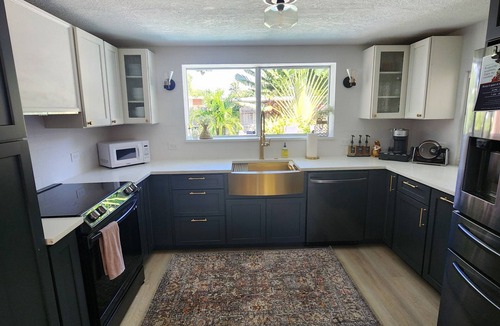 River Oaks House | Pirates Paradise Heated Saltwater Pool and Sauna
