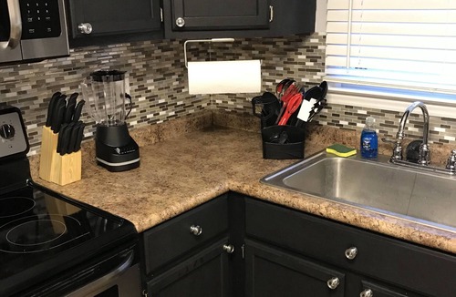 Westgate House | Please book using Air-bnb. C&E Homes and Suites, Dog friendly, close to Lejeune.